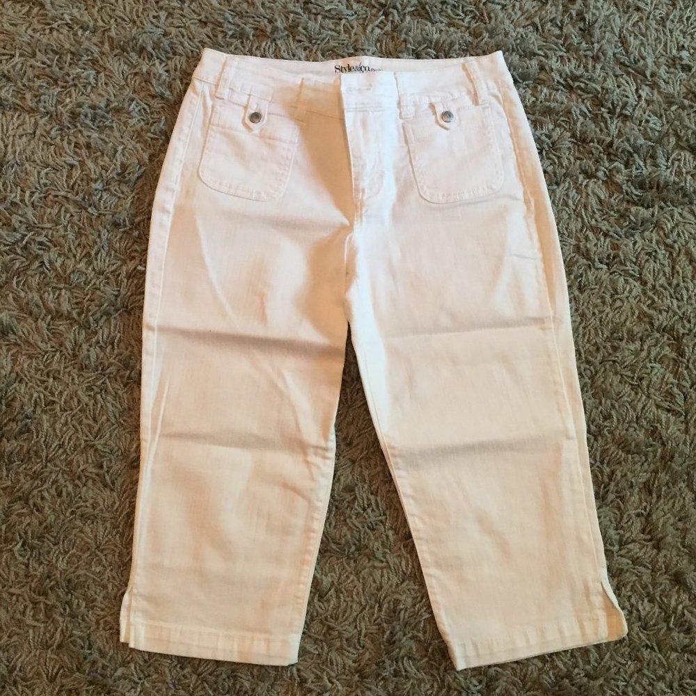Style & Co white capri jeans, sz 10P